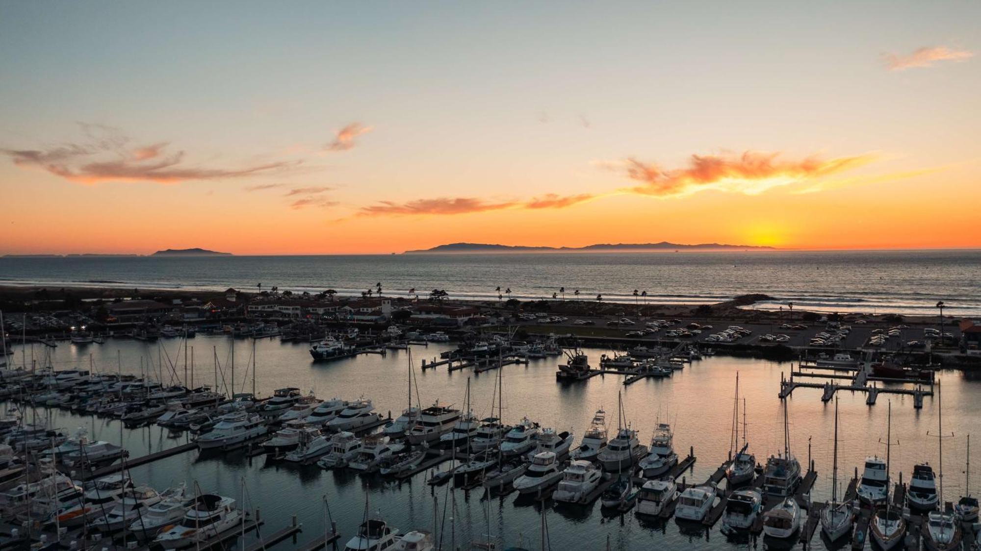 Hampton Inn Channel Islands Harbor Oxnard Extérieur photo