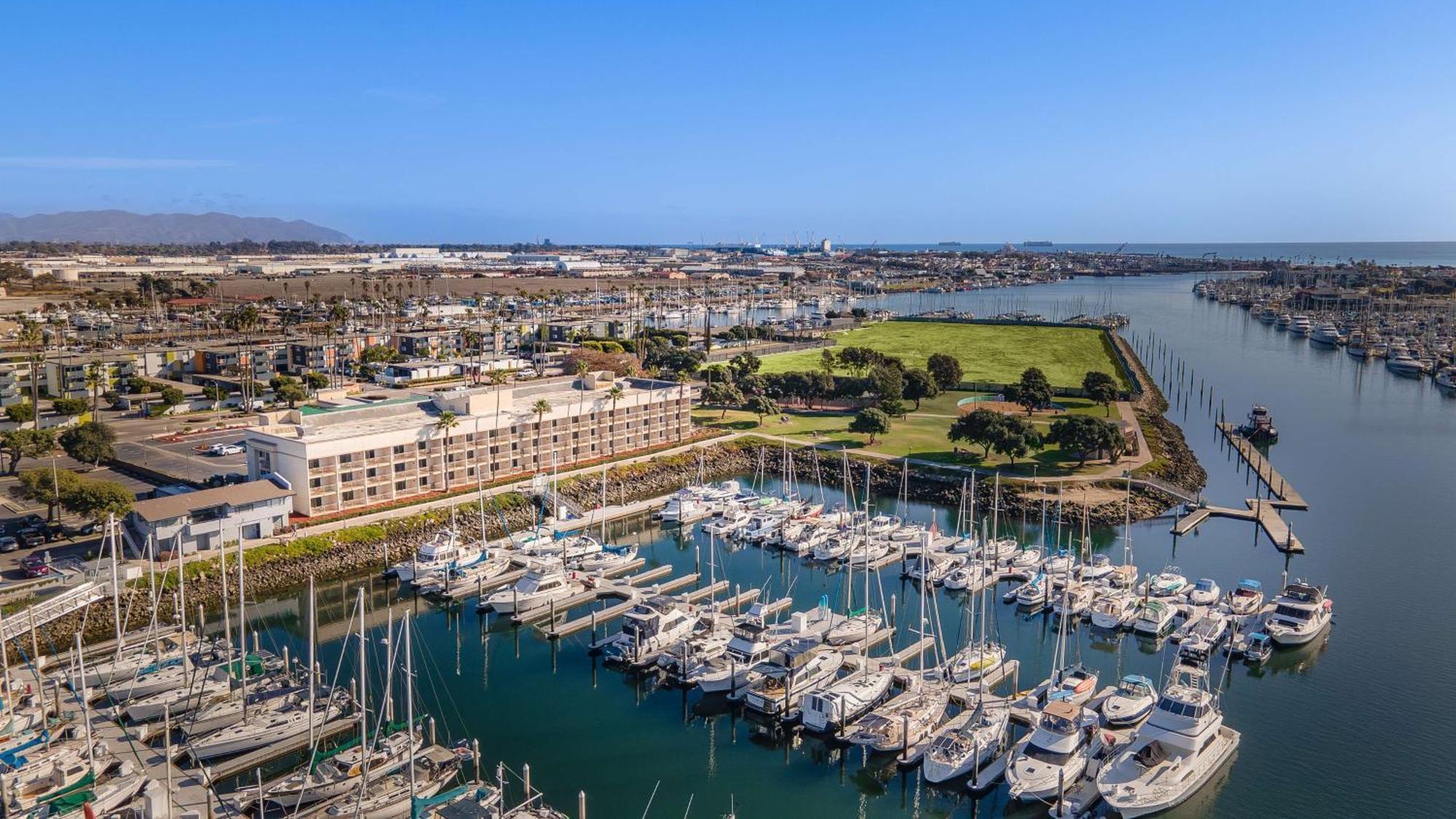 Hampton Inn Channel Islands Harbor Oxnard Extérieur photo