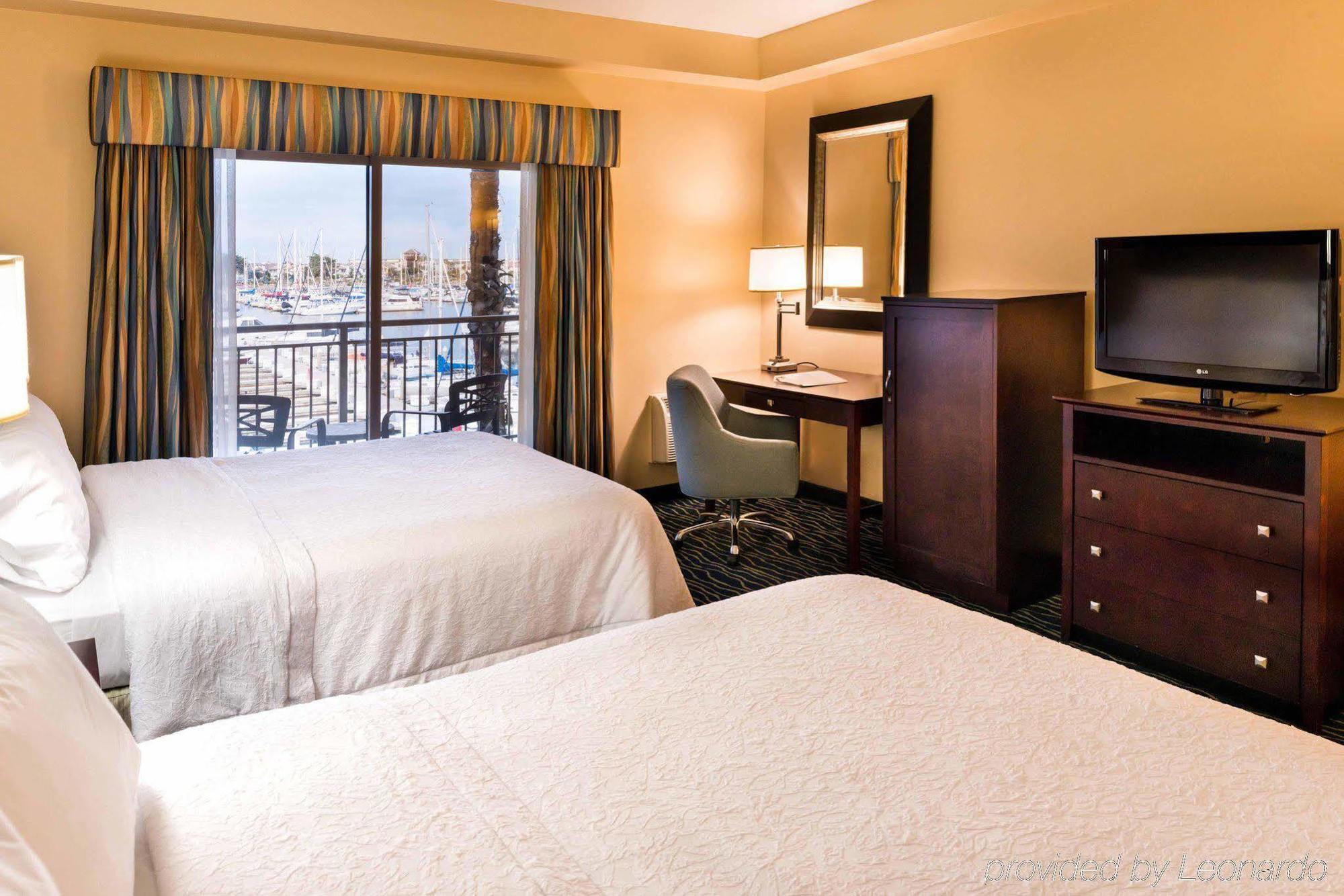 Hampton Inn Channel Islands Harbor Oxnard Extérieur photo