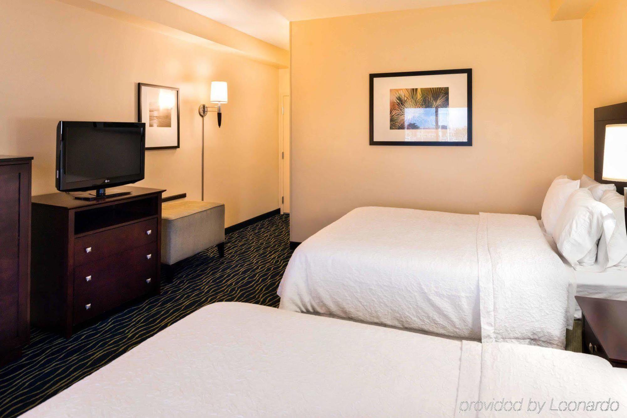 Hampton Inn Channel Islands Harbor Oxnard Extérieur photo