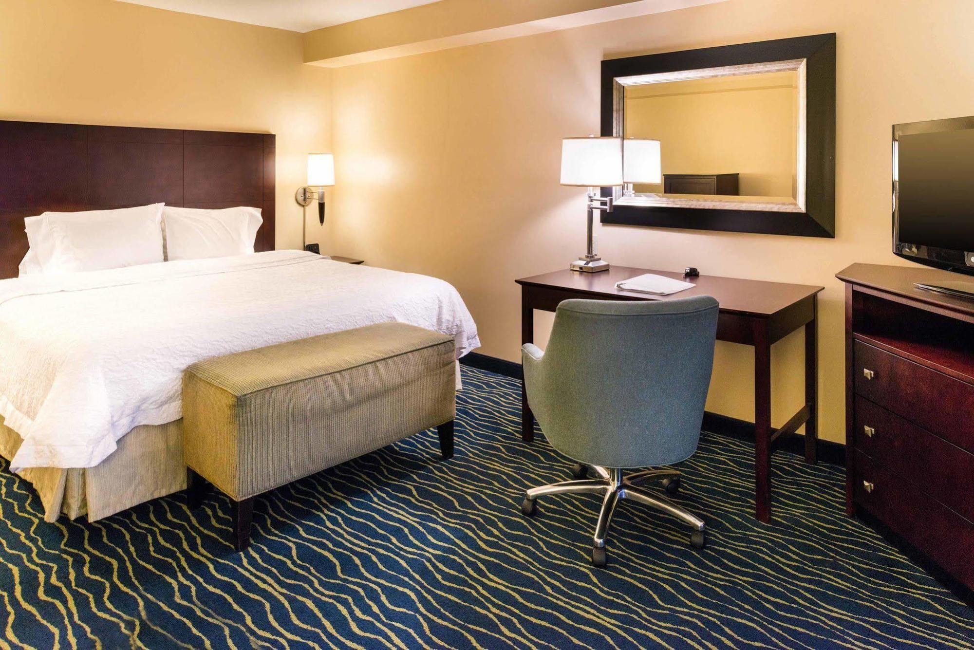 Hampton Inn Channel Islands Harbor Oxnard Extérieur photo